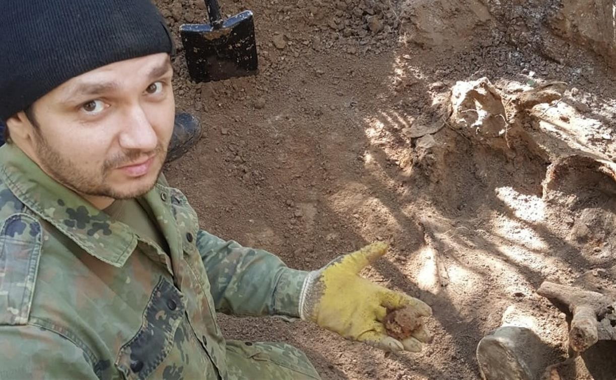 Тульские поисковики нашли под Калугой останки двух красноармейцев