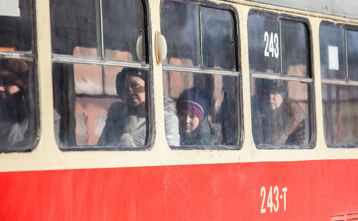 10 апреля в Советском округе Тулы ограничат остановку транспорта, а трамвай изменит маршрут