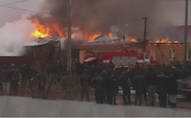 Жители Плеханово предполагают, что пожар произошел из-за печи-буржуйки