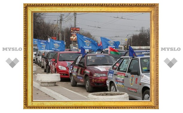 Участники автопробега «В судьбе России - моя судьба» посетили Тулу