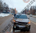 В аварии на ул. Дмитрия Ульянова пострадал молодой человек