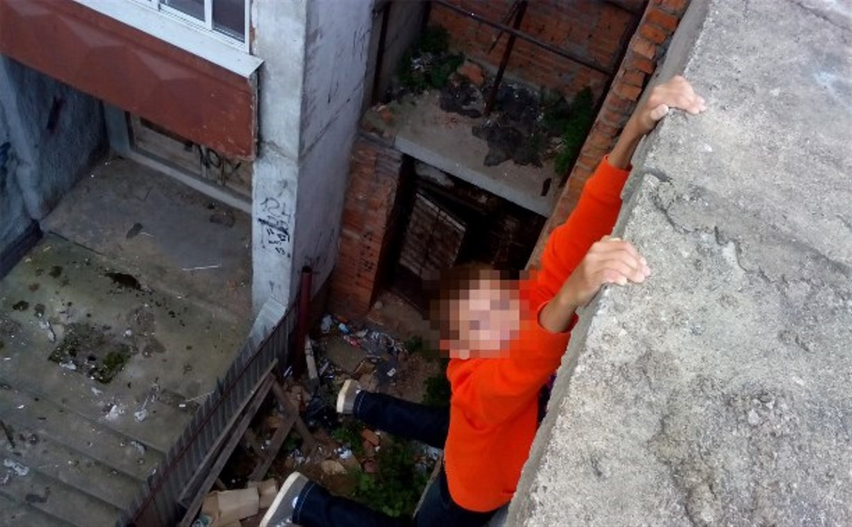 13-летний тульский школьник выкладывал опасные для жизни фото и видео в сеть