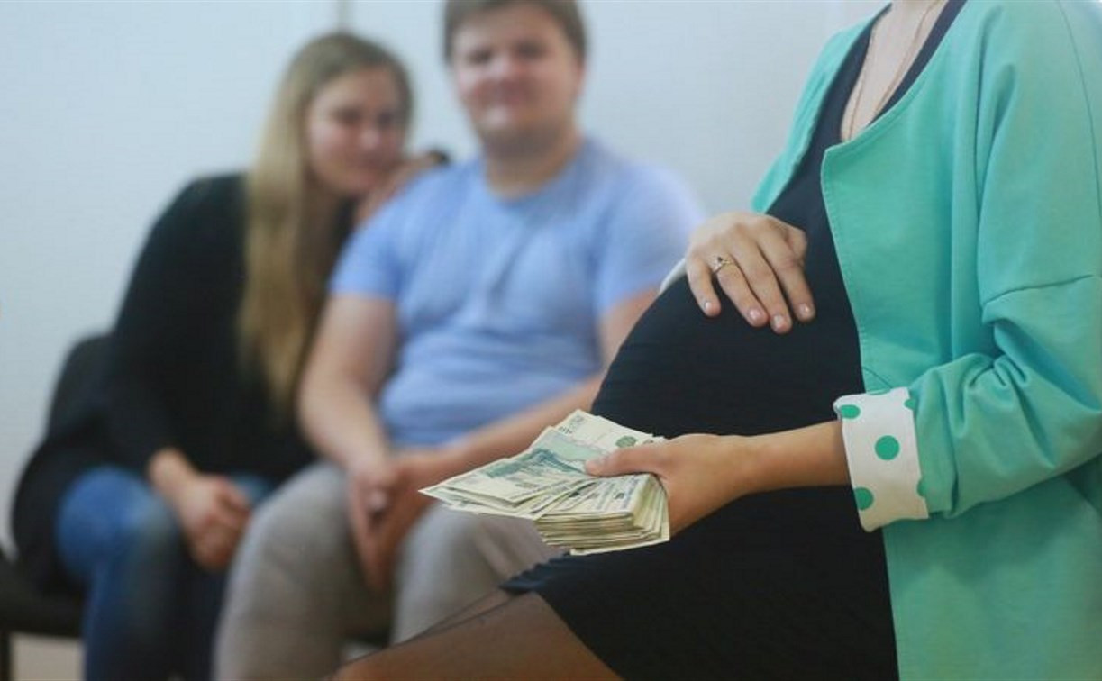 В России хотят запретить суррогатное материнство