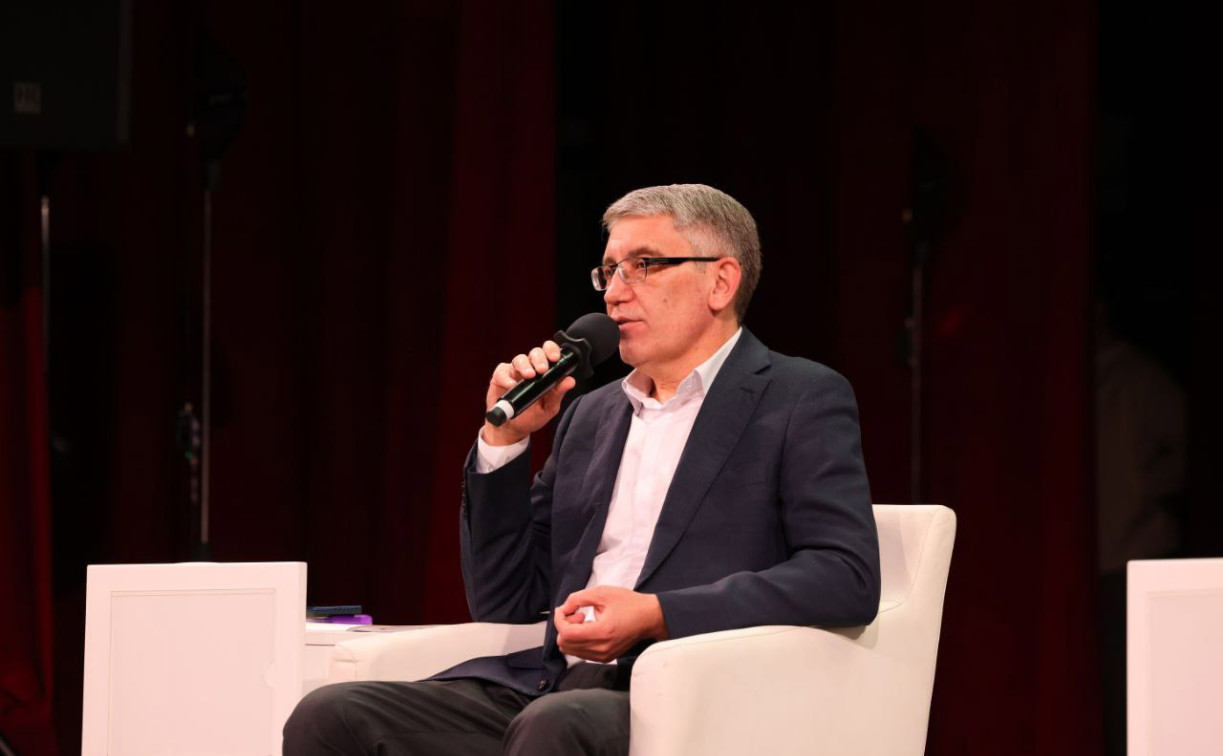 Миляев рассказал, как появилась идея создания модульных клубов в Тульской области