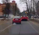 «Накажи автохама»: обогнал трамвай и получил штраф 5 тысяч рублей