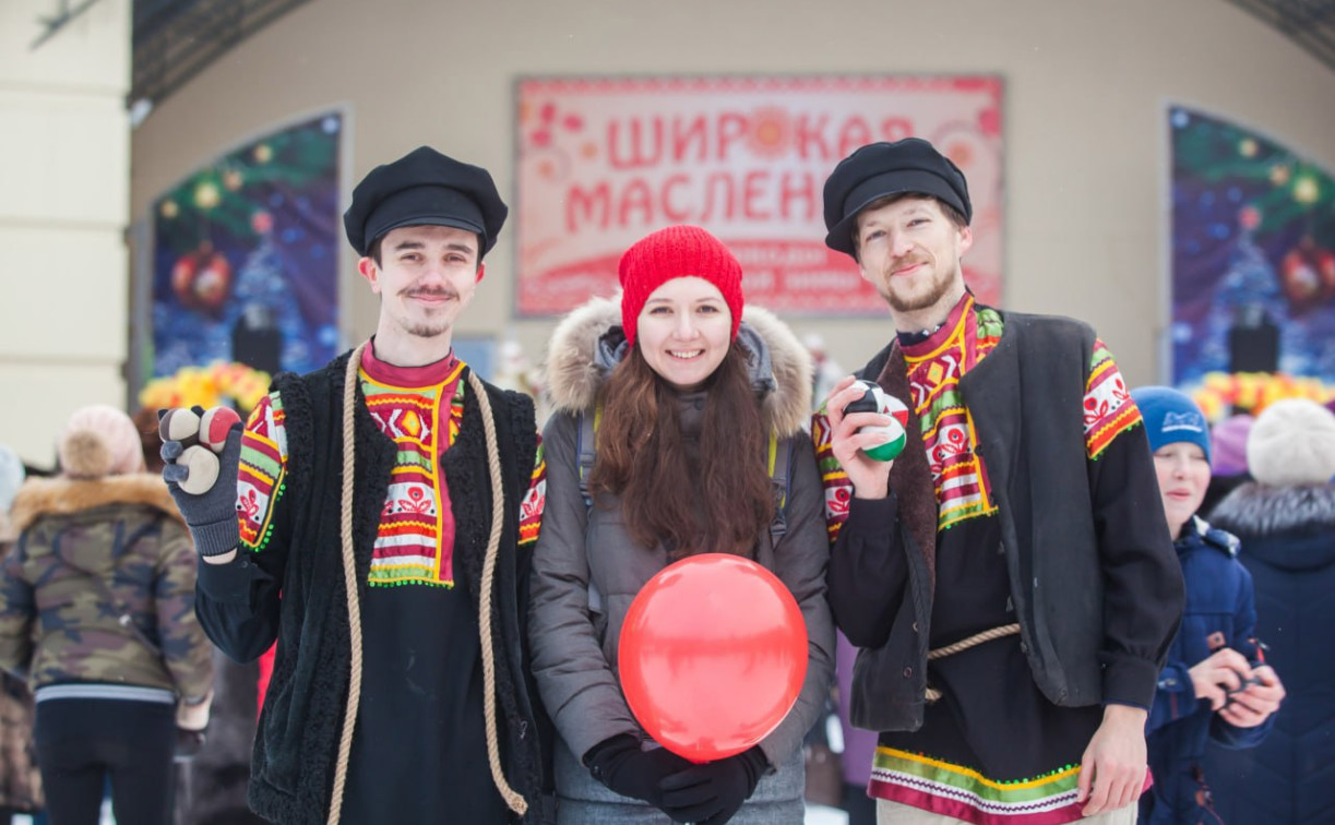 Блины на пеньках, «Петрушечная комедия» и фестиваль кофейной культуры: полная афиша Масленицы в Тульской области 