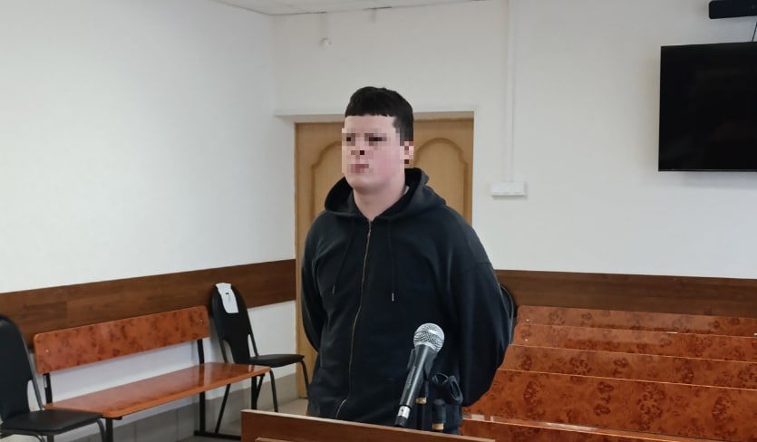 19-летний житель Щекино угнал у мамы машину, но избежал судимости