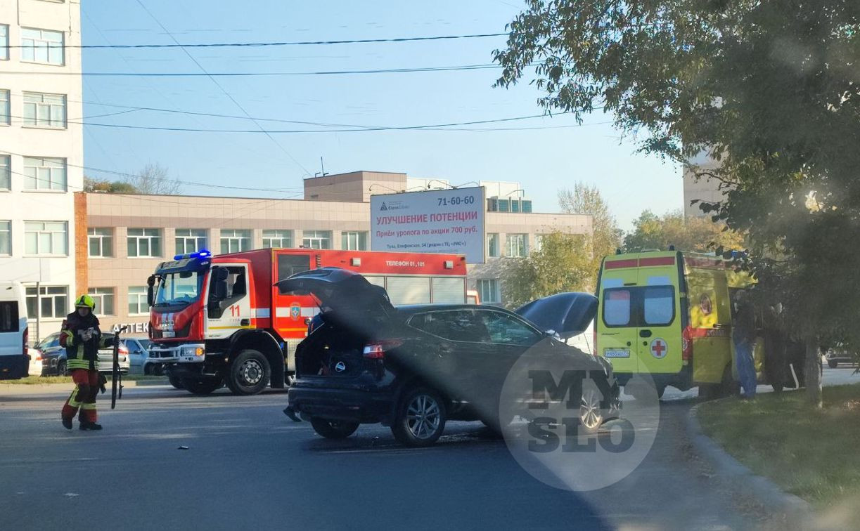На ул. Рязанской в ДТП пострадал водитель Nissan