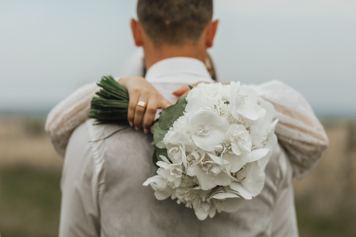 Туластат назвал самый популярный свадебный месяц