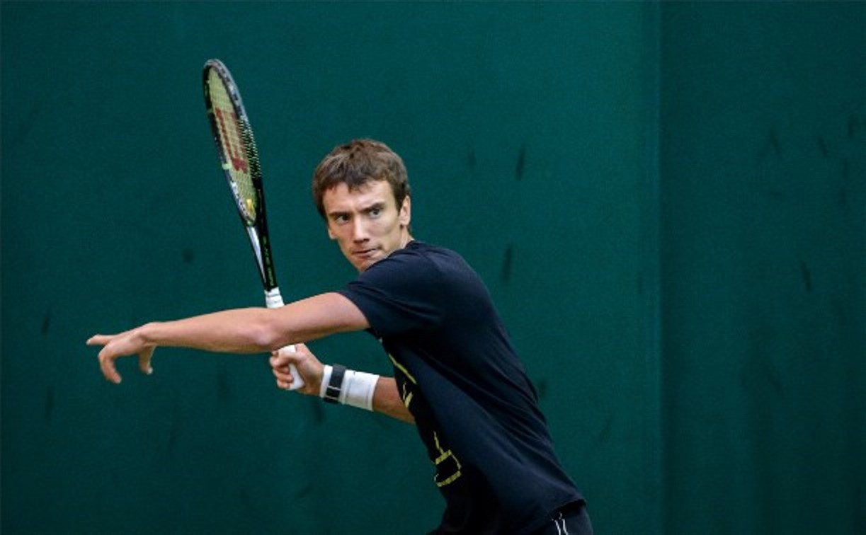 Андрей Кузнецов не смог пробиться в полуфинал турнира в Марселе