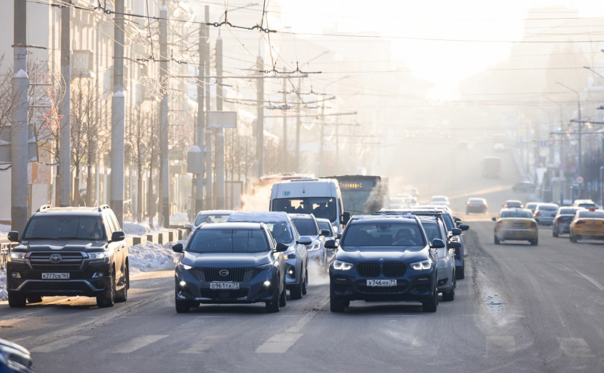 Тульских водителей предупреждают о сложной обстановке на дорогах из-за непогоды