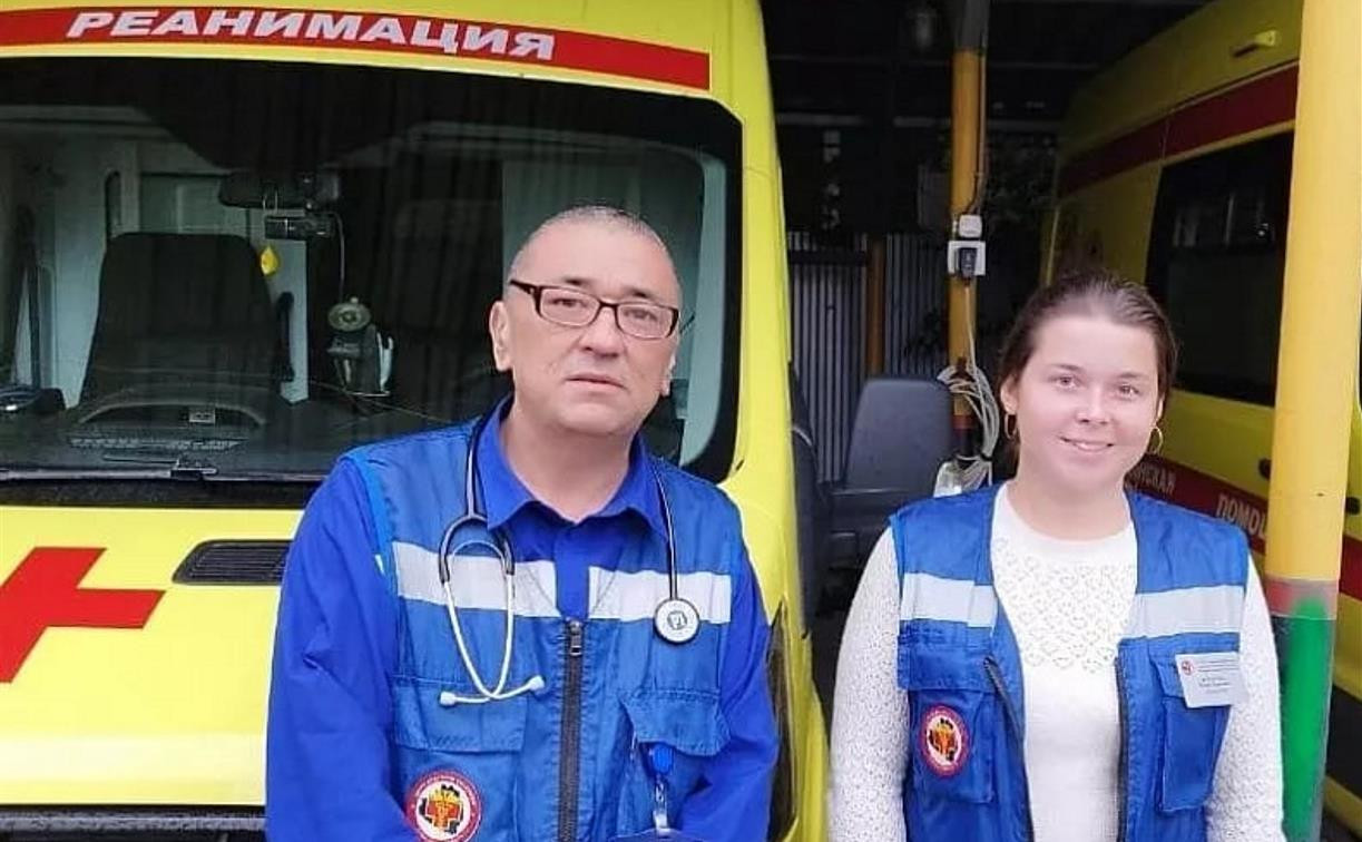 Рассекли скальпелем гортань и установили трубку: в Туле бригада скорой помощи спасла жизнь пациенту