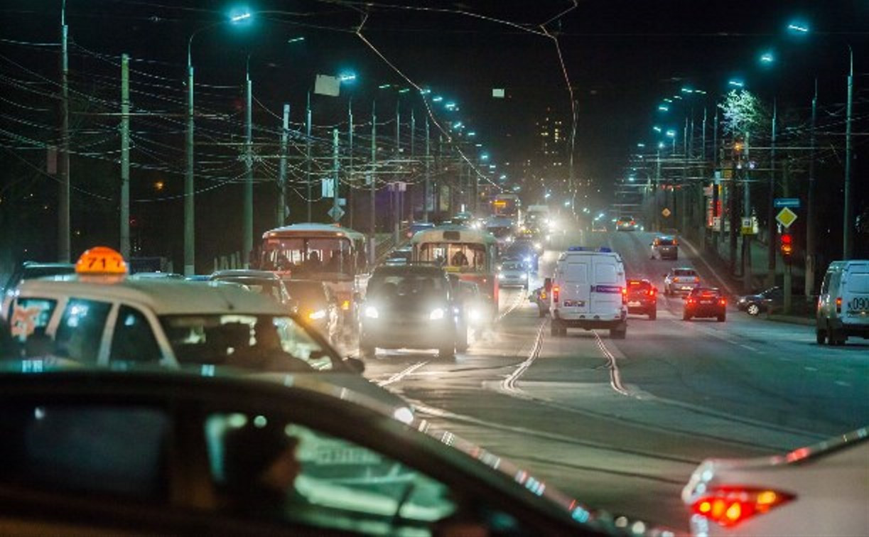 Три светофора на въезде в Пролетарский округ отрегулированы
