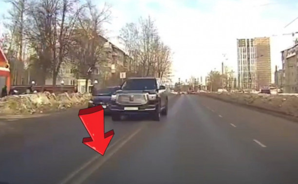 В Туле водитель «Танка» едва не устроил лобовое ДТП