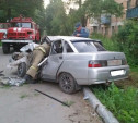 В Киреевском районе ВАЗ протаранил столб