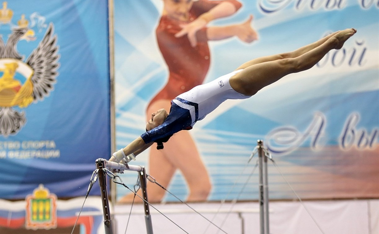 Тульская гимнастка завоевала серебро в составе сборной ЦФО на чемпионате России