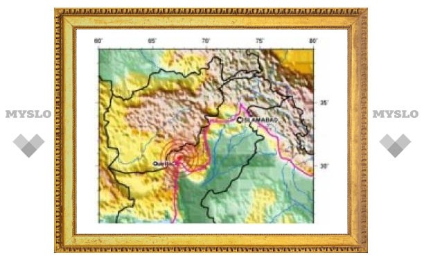 Жертвами землетрясения в Пакистане стали более ста человек