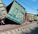 В Тульской области 22 вагона грузового поезда сошли с рельсов
