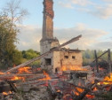 В Тульской области после пожара в доме осталась только печка