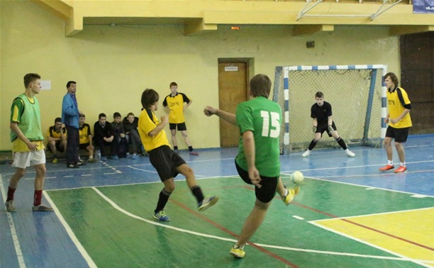 В чемпионате Тулы по мини-футболу среди любителей сыгран очередной тур