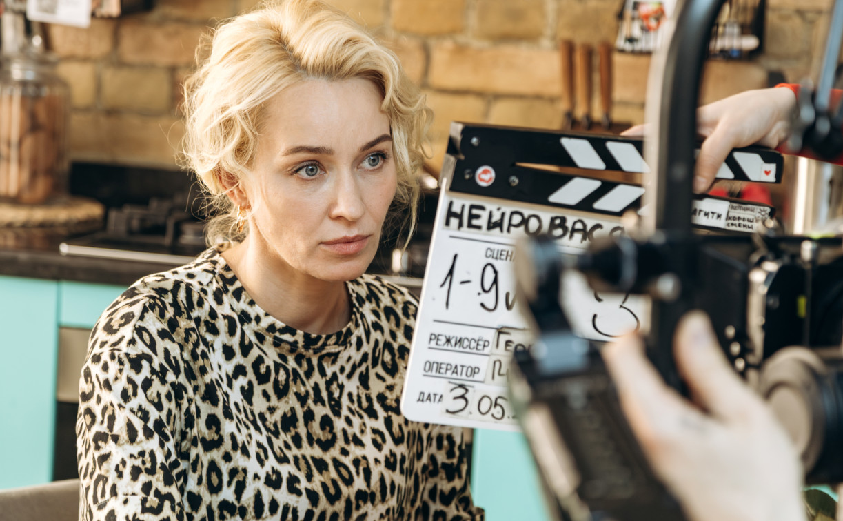 На ТНТ выходит сериал «Нейровася» с тульской актрисой в главной роли