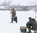 В Туле выбрали лучших рыбаков по ловле на бле­сну со льда