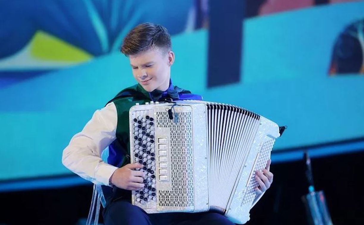 Туляк Елисей Иващиненко выступил в финале конкурса «Синяя птица» на канале «Россия»
