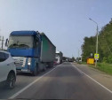 Неработающий светофор собрал огромную пробку на Одоевском шоссе