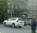 На ул. Кутузова водитель решил, что через сплошную ему удобнее