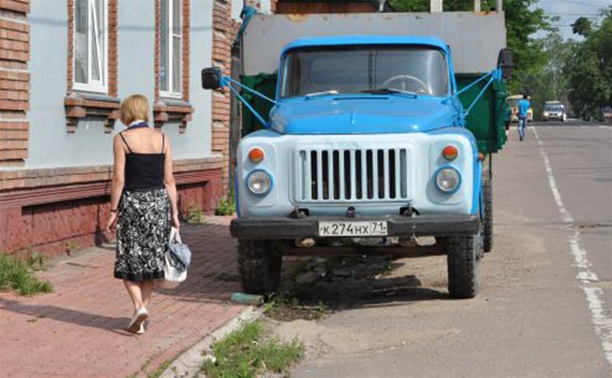 «Автохам» с тульскими номерами мешает серпуховчанам