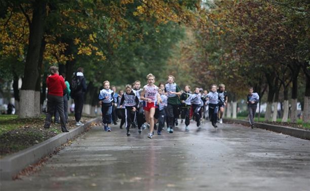 Тульские легкоатлеты пробегут по Белоусовскому парку