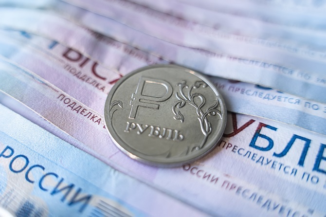 В Тульской области семьям участников СВО выплатят по 10 тысяч рублей на школьника