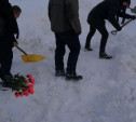 Жителям Алексина предложили везти гроб к кладбищу на санках 