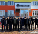 Участники проекта «Герой 71» посетили завод «Мехмаш»