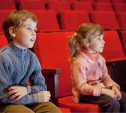На майских праздниках тульские сироты сходят в кино бесплатно