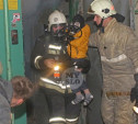 Серьезный пожар на ул. Кутузова в Туле: спасены более 30 человек