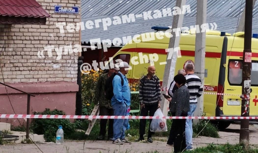 В Болохово на женщину упал высоковольтный провод: её увезли в больницу