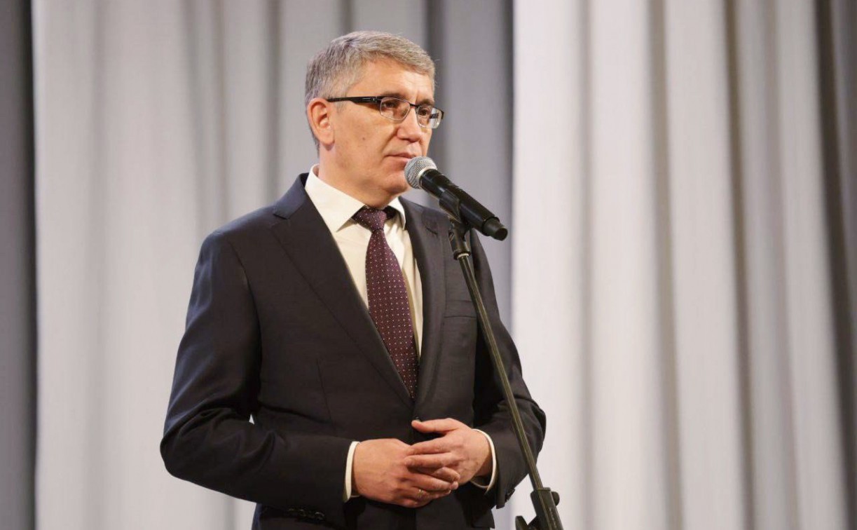 Губернатор Тульской области поздравил учителей с профессиональным праздником