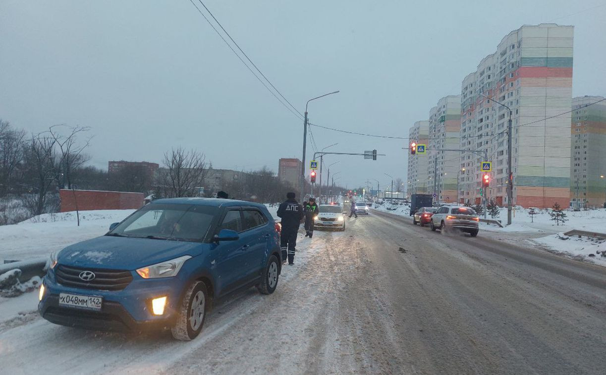 На ул. Хворостухина Hyundai сбил 10-летнюю девочку