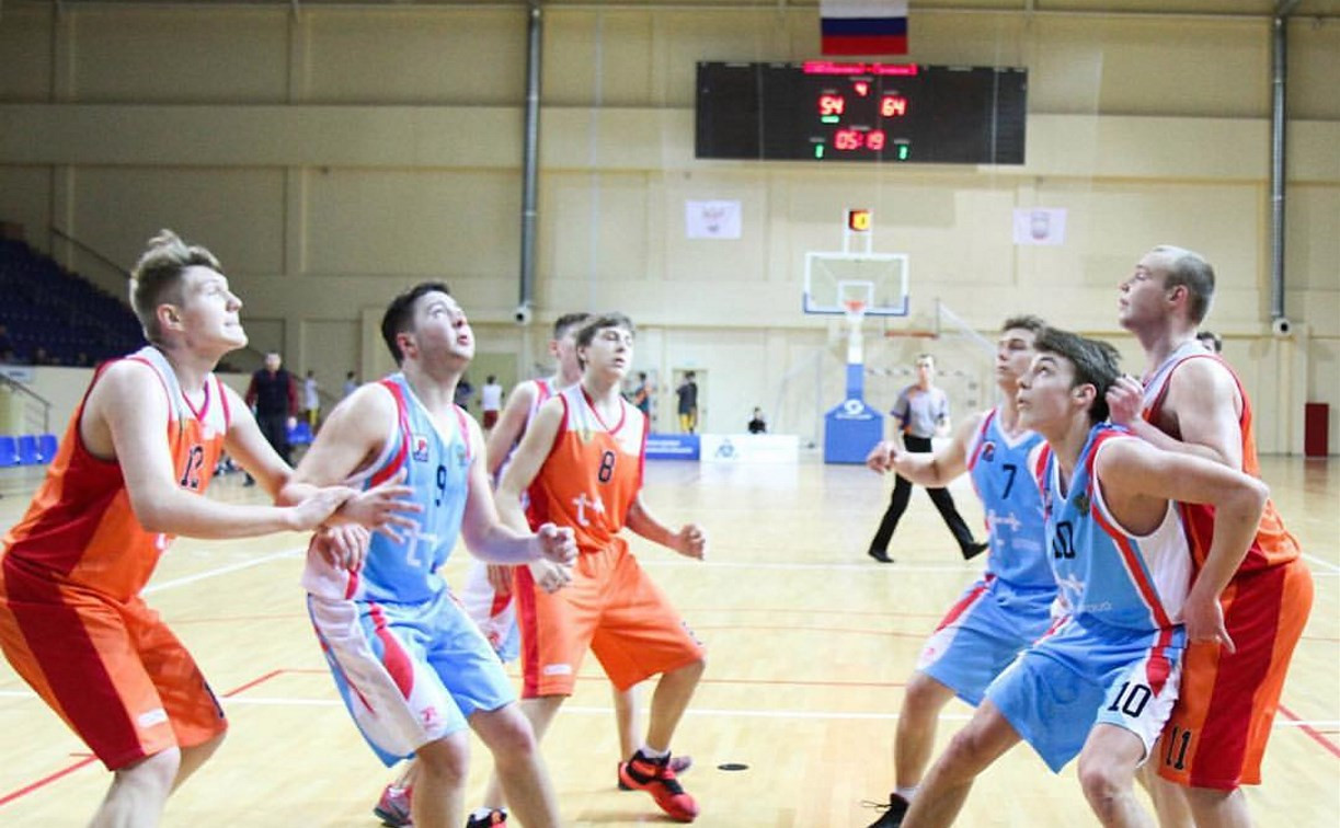 Тульская команда «Шелби-Баскет» завоевала путевку в суперфинал школьной баскетбольной лиги