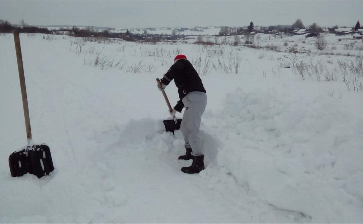 Дороги в деревне Бородино Киреевского района не чистят от снега