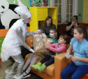 В тульской больнице волонтеры благотворительного фонда устроили праздник для детей