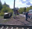 В Тульской области «шестерка» попала под грузовой поезд