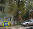 На улице Щегловская Засека водитель «Лады» чуть не врезался в остановку