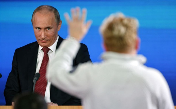 «Полная потеря профессии...», - пресс-секретарь Медведева о встрече Путина с журналистами