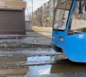 В Туле трамвай «поплыл» по рельсам: видео