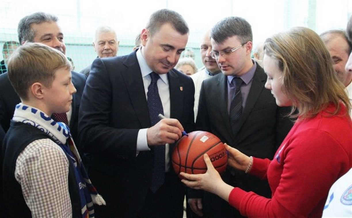 Врио губернатора Тульской области Алексей Дюмин посетил новомосковский ФОК «Мечта»