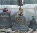 На Николаевскую колокольню в Веневе поднимают колокола