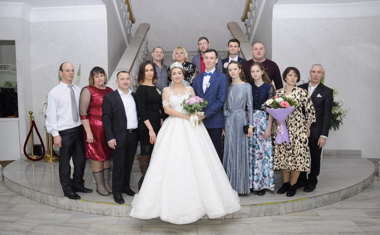 Красивая дата: 20 февраля в Туле зарегистрировали 21 брак