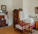 Туляки могут в деталях рассмотреть спальню Льва Толстого 